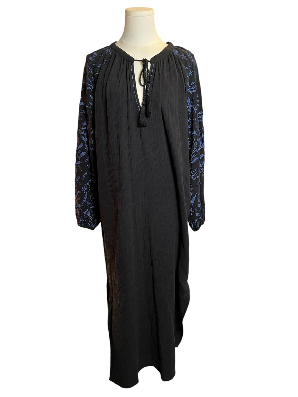 Voyager By Mersea Women's Maxi Gauze Dress Embroidered Black Blue Size Medium